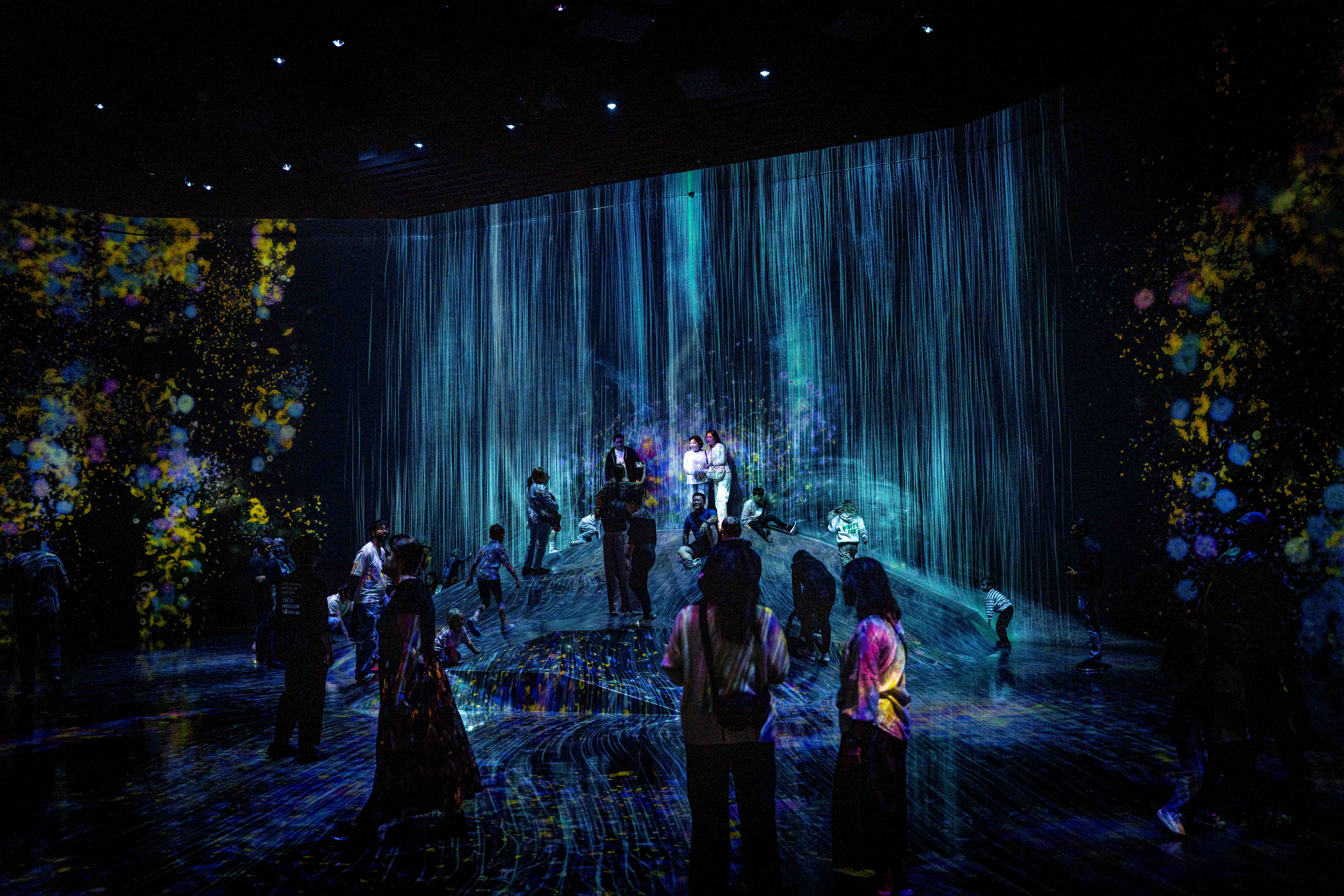 Photos from Tokyo and Kyoto, Japan, Spring 2026.